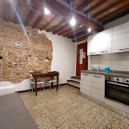 Apartmán Casa Vicolo Delle Chiavi Poggibonsi Exteriér fotografie