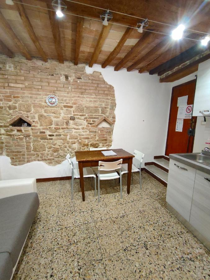 Apartmán Casa Vicolo Delle Chiavi Poggibonsi Exteriér fotografie